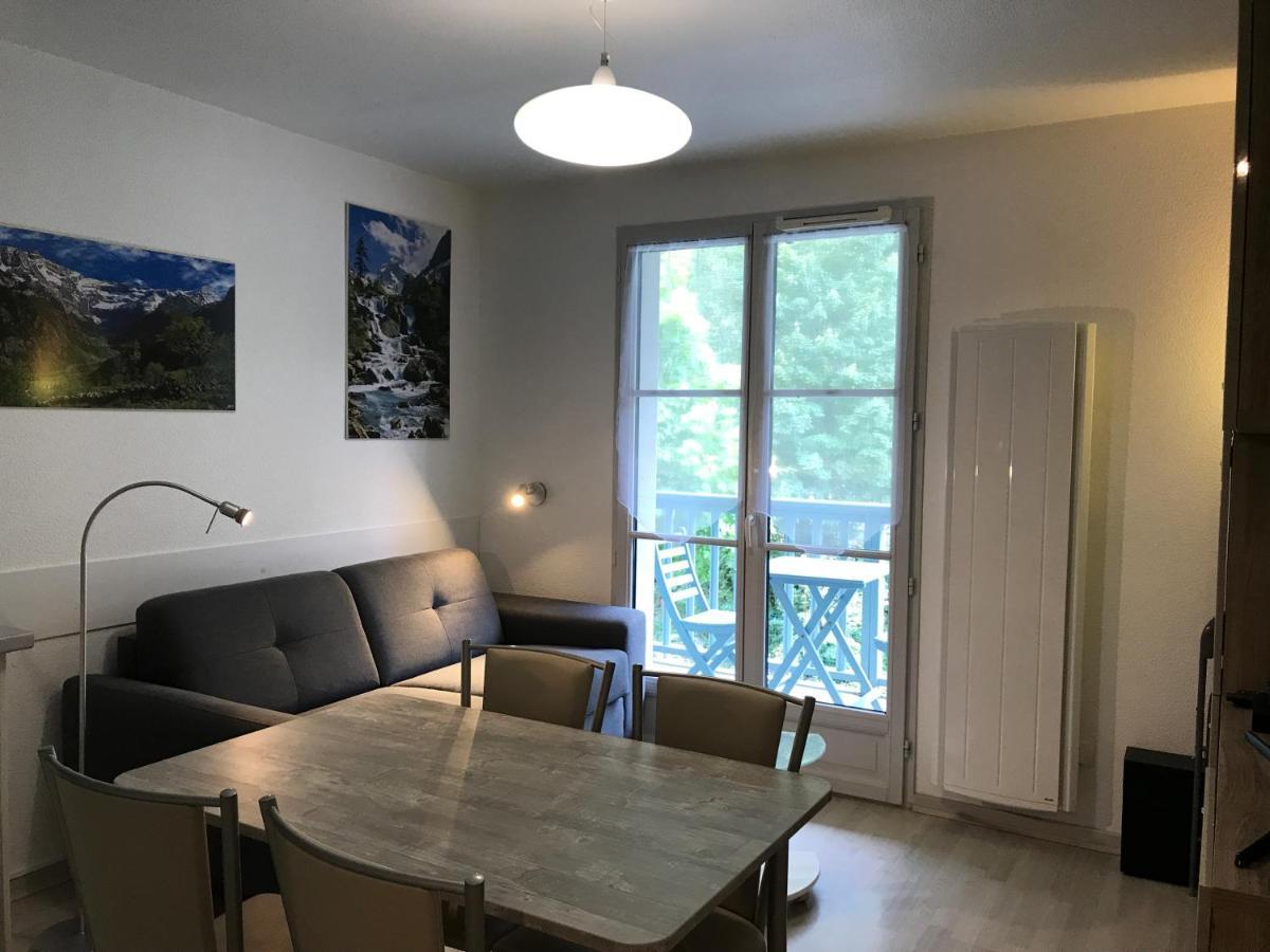 Appartement T2 +alcove, récent 4/5 pers. Parking. Balcon. Wifi à Cauterets Extérieur photo
